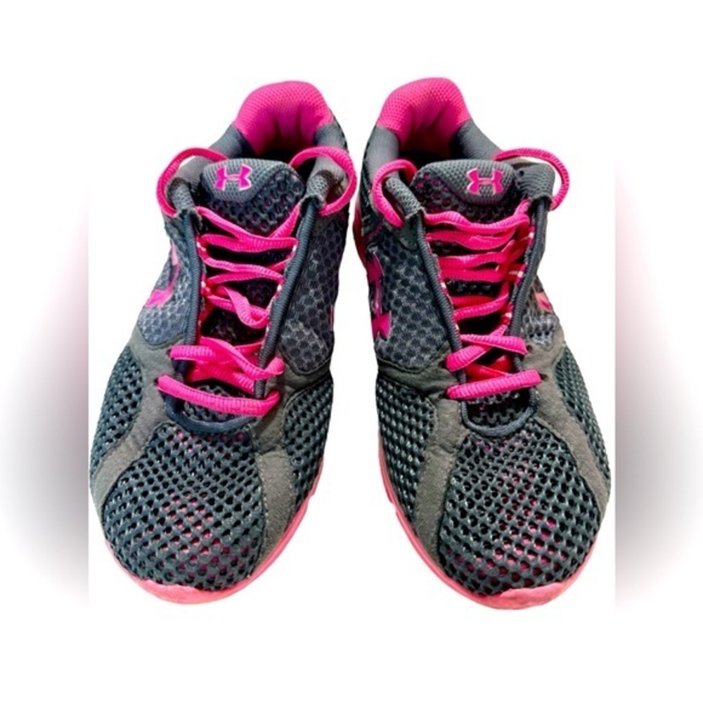 Under Armour Women’s Size 7 Sneakers